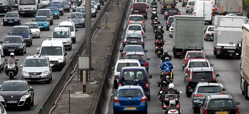 Du rouge pour les premiers départs en vacances en Ile-de-France