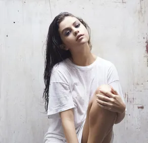 Selena Gomez perd subitement plus d’un million d’abonnés sur les...