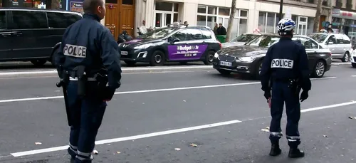 Paris : un policier en garde à vue après avoir frappé un prévenu
