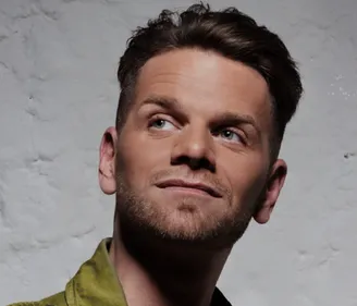 Keen’V annonce un heureux événement (Photo)