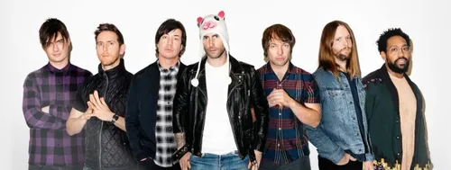 Adam Levine (Maroon 5) : son épouse partage un adorable cliché de...