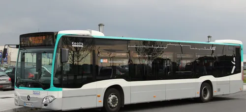 Essonne : condamné pour avoir donné une fessée à une femme dans un bus