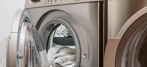 Yvelines : à trois ans, une machine à laver lui arrache le bras