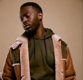 Dadju révèle son adorable rituel du soir avec sa fille (Vidéo)