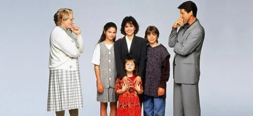 « Madame Doubtfire » : Pierce Brosnan et les enfants réunis 25 ans...
