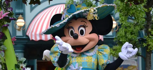 Plus de 1.000 nouveaux emplois grâce aux nouveaux parcs Disneyland...