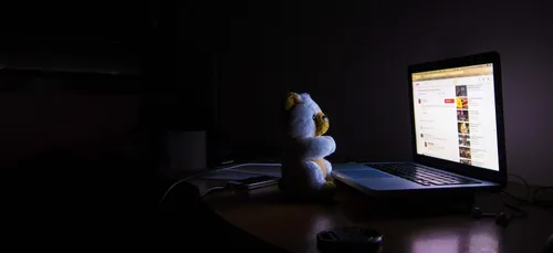 Insomniak, l’appli de dating conçue pour les insomniaques