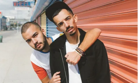 Bigflo & Oli : en tournage avec Soprano et Black M pour "C’est que...