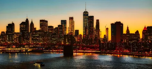 Les New-yorkais imaginent des scénarios fous après un éclair bleu...