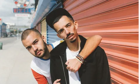 Bigflo et Oli publient une vidéo « dossier » de leur premier...