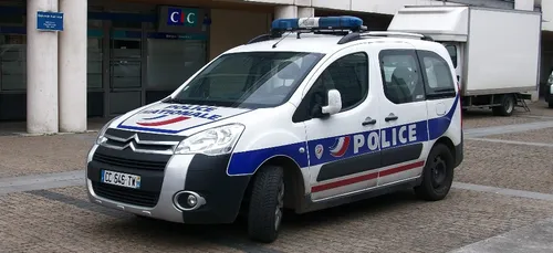 Paris : un automobiliste sort une arme face à un chauffeur VTC