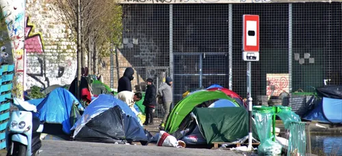 La Chapelle : opération de mise à l’abri sur un camp de migrants
