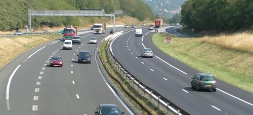 La route nationale 118 toujours fermée suite à un accident de poids...