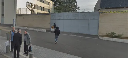 Sarcelles : deux adolescents tirent à la carabine devant une synagogue