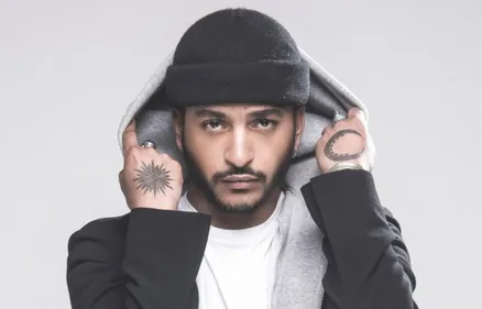 Slimane annonce une nouvelle collaboration !