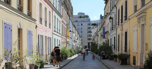 Paris : la rue attire les « instagrammeurs », les habitants n’en...