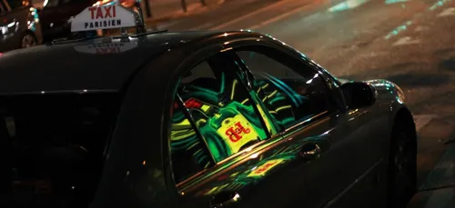 Football : un fan de Manchester United poignardé dans un taxi à Paris