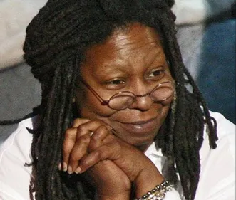 Whoopi Goldberg : suite a une pneumonie, l'actrice révèle avoir...