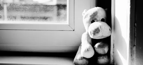 Hauts-de-Seine : la mère qui avait laissé son enfant seul sera jugée