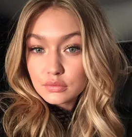Gigi Hadid : sa photo avec un menu McDo divise la toile !