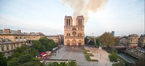 Notre-Dame : la photo d’un père et sa fille juste avant l’incendie...