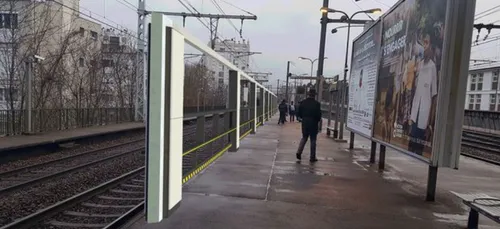 Île-de-France : des rideaux pour sécuriser les quais des Transiliens