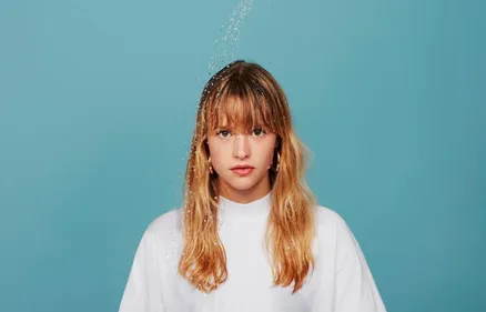 Angèle : sa magnifique prestation au Festival de Cannes (Vidéo)