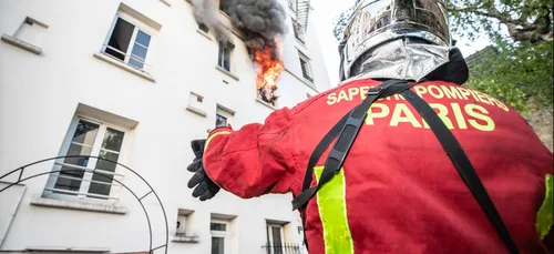 Saint-Ouen : il met le feu à son appartement en manipulant des feux...