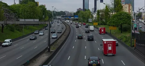 Pollution : des maires de banlieue refusent de bannir les véhicules...