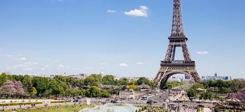 Bientôt des bâtons sauteurs en location pour se déplacer dans Paris...