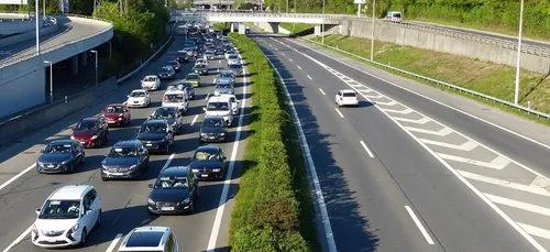 Val-d’Oise : l’A15 bloquée en direction de Paris par les agents de...