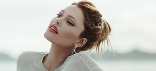 Caroline Receveur est la première femme en couverture de Forbes...