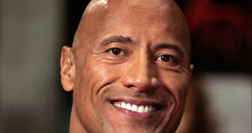 Dwayne Johnson a épousé sa compagne Lauren en secret à Hawaï !...