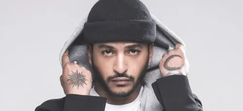 Slimane : numéro 1 des ventes, le chanteur publie un message...