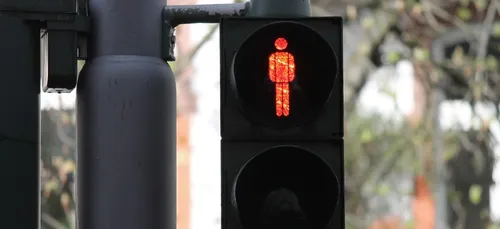 Des feux piétons avec comptes à rebours bientôt installés à Neuilly