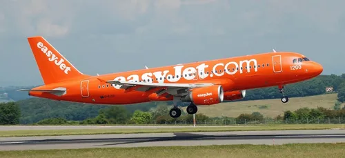 Un passager vacancier remplace le pilote absent sur un vol Easyjet...