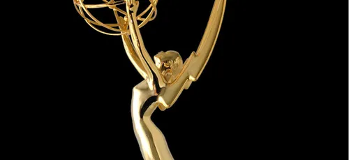Emmy Awards : un acteur noir homosexuel pour la première fois sacré...
