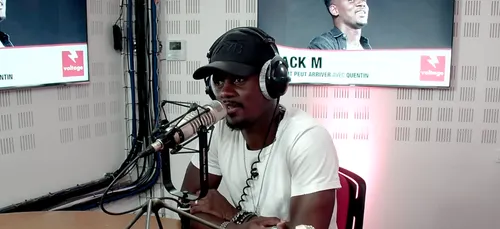 "Je suis un gilet jaune avec des billets mauves" : Black M...