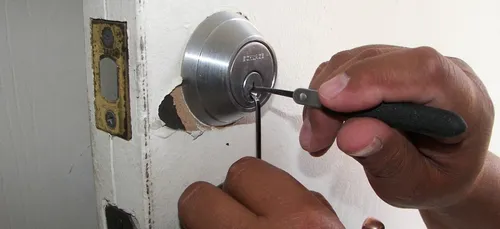 Île-de-France : les escroqueries au dépannage à domicile se...