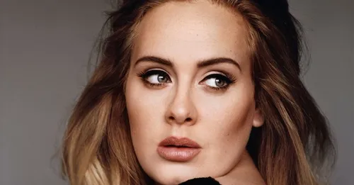 C'est officiel : Adele a enregistré un duo avec Nicki Minaj !