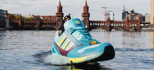 Découvrez la nouvelle sneaker Adidas… en jet-ski (vidéo)