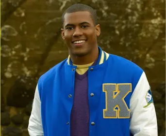 Chris Tavarez, la star de Disney, arrêté pour avoir frappé sa...