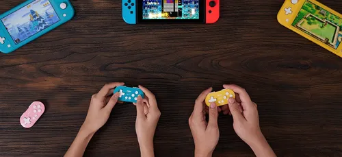 Des mini-manettes de Nintendo Switch à prix mini