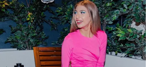 Cette influenceuse prétend être à Bali alors qu’elle est en réalité...