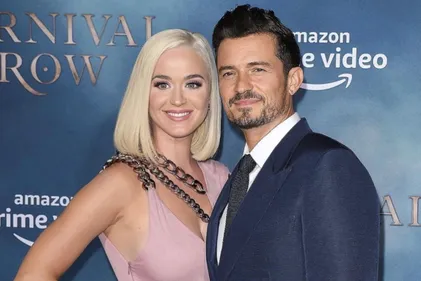 Katy Perry dévoile des photos inédites de sa soirée de fiançailles...