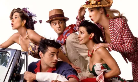 « Friends » : Courteney Cox donne des informations sur le retour de...