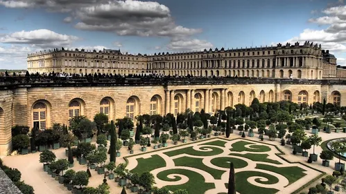 Visitez gratuitement le Château de Versailles depuis chez vous