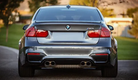 Coronavirus : Vous pouvez scotcher votre attestation sur la vitre...