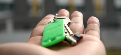 Ils mettent leurs appartements à disposition du personnel soignant