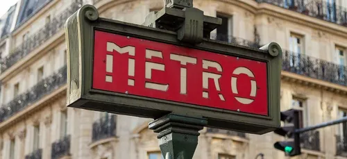 Chaque abonné Navigo disposera d’un masque en tissu offert par...